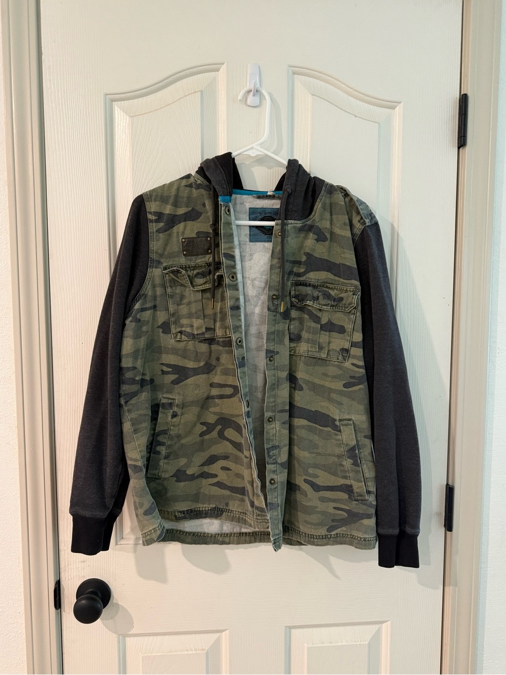 Women's Camo Hooded Jacket with Black Sleeves